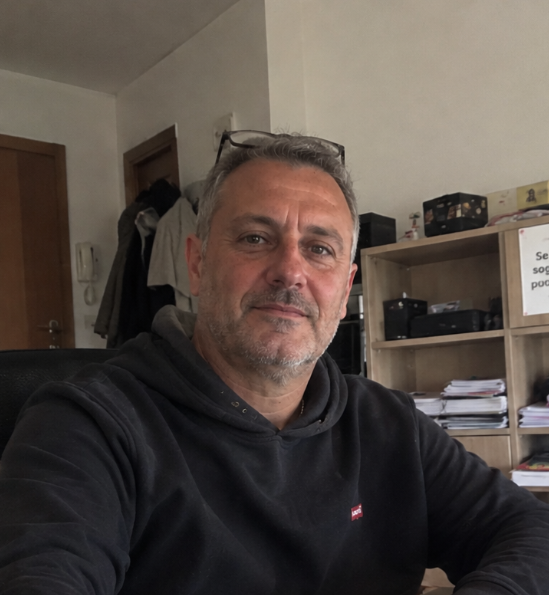 Ritratto rappresentativo di Manuel P.